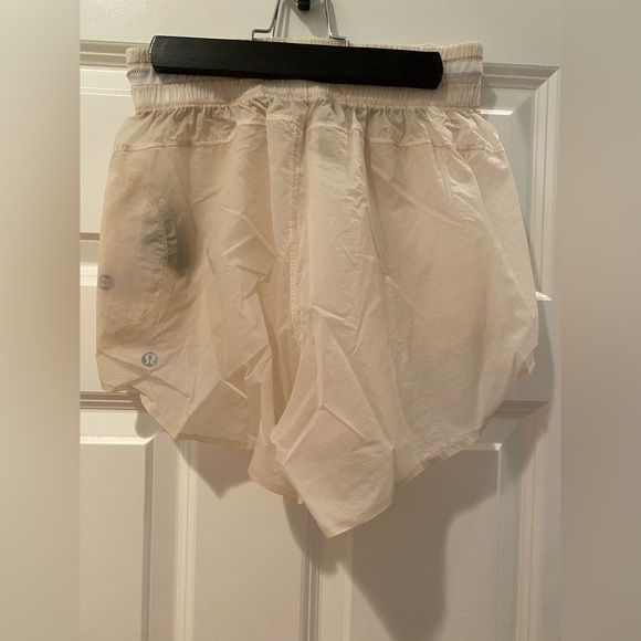 Lululemon shorts - Picture 2 of 4